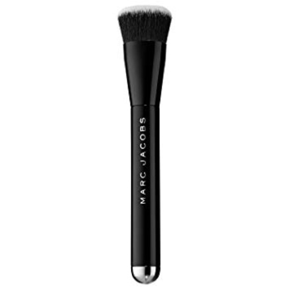 MARC JACOBS THE SHAPE BRUSH NWT